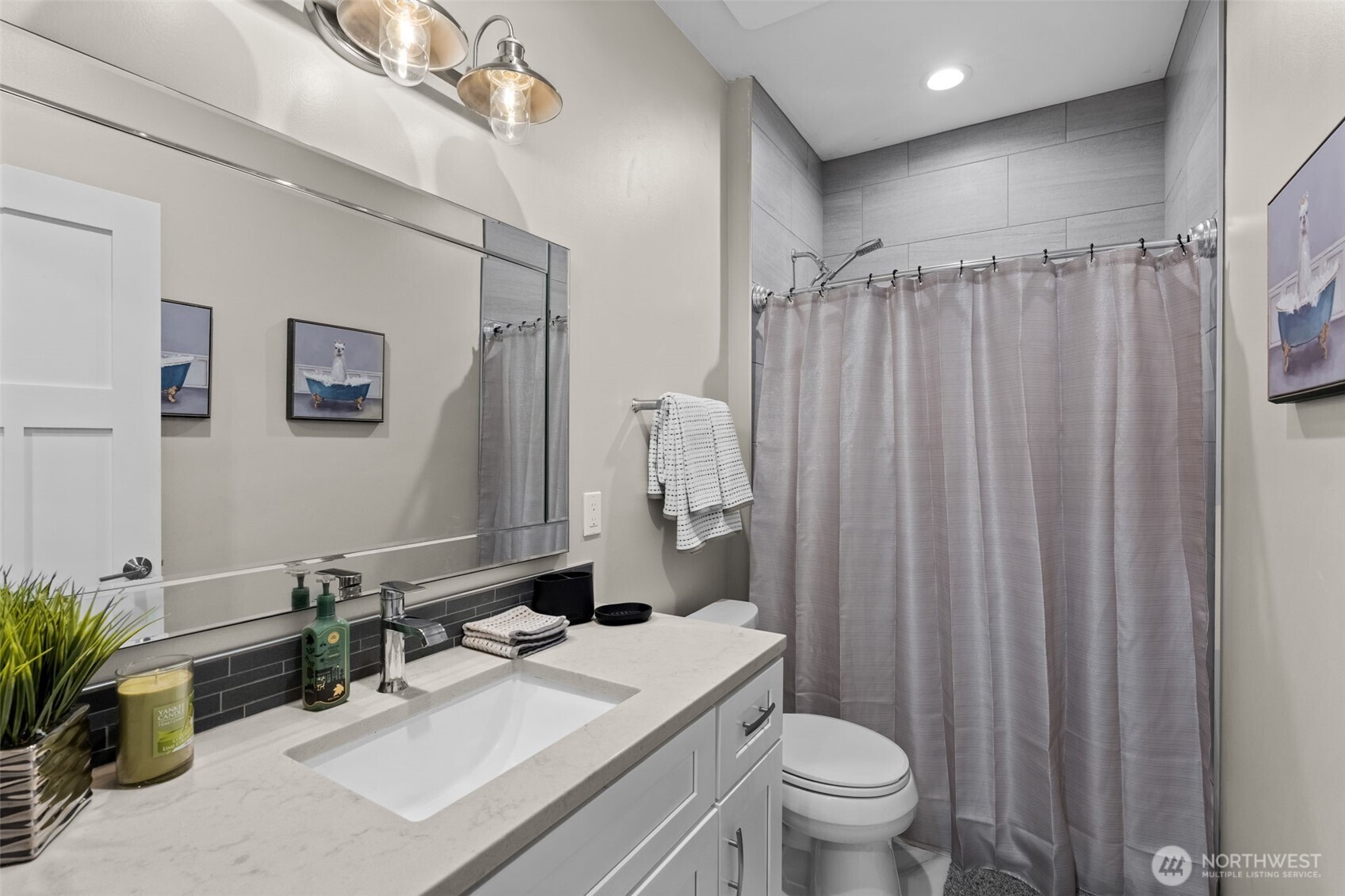 12915 Hallstrom Drive NW, Gig Harbor, WA 98332