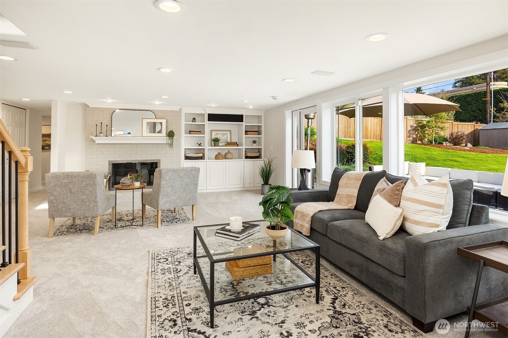 9359 Sunset Way , Bellevue, WA 98004