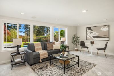 9359 Sunset Way , Bellevue, WA 98004 - Photo 24