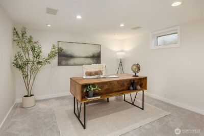 9359 Sunset Way , Bellevue, WA 98004 - Photo 27