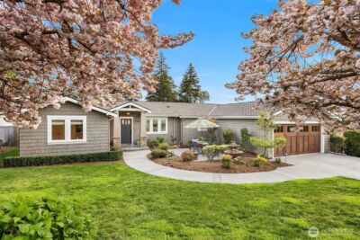 9359 Sunset Way , Bellevue, WA 98004 - Photo 31