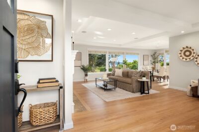 9359 Sunset Way , Bellevue, WA 98004 - Photo 7