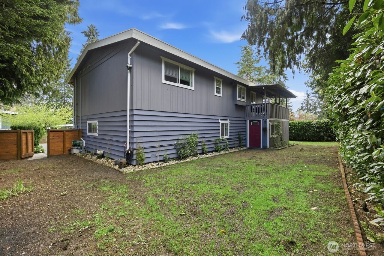 2127 N 149 Lane #1, Shoreline, WA 98133