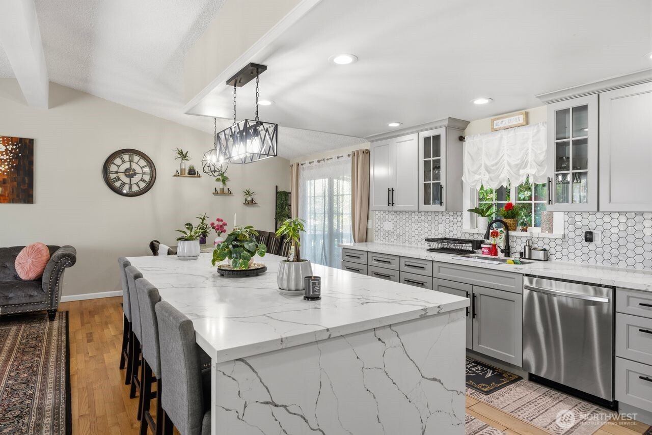 2127 N 149 Lane #1, Shoreline, WA 98133