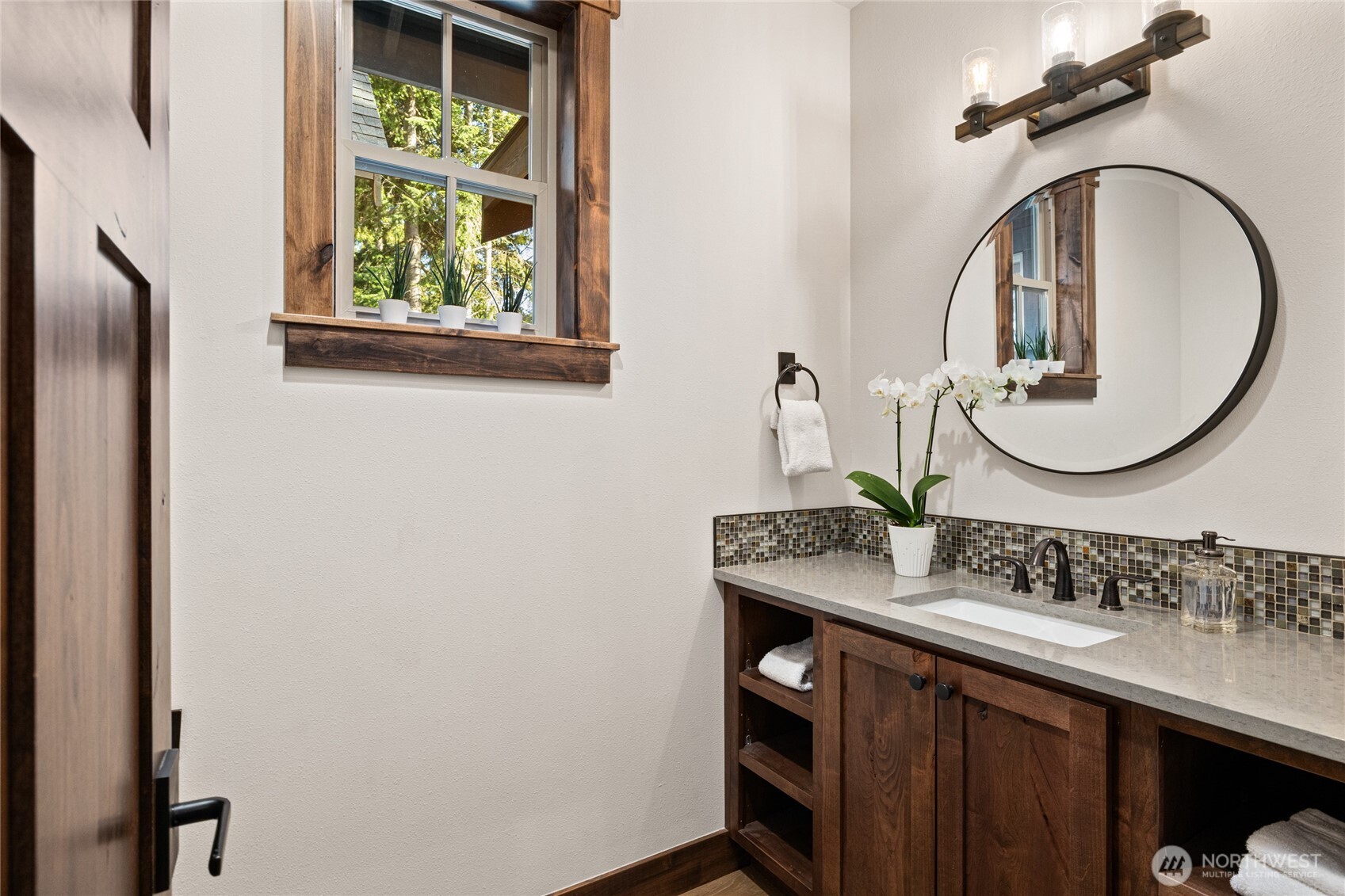 70 Bull Wheel Ln , Cle Elum, WA 98922