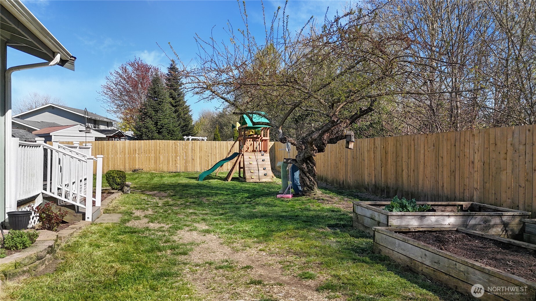 933 13th Street SW, Puyallup, WA 98371