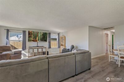 933 13th Street SW, Puyallup, WA 98371 - Photo 7