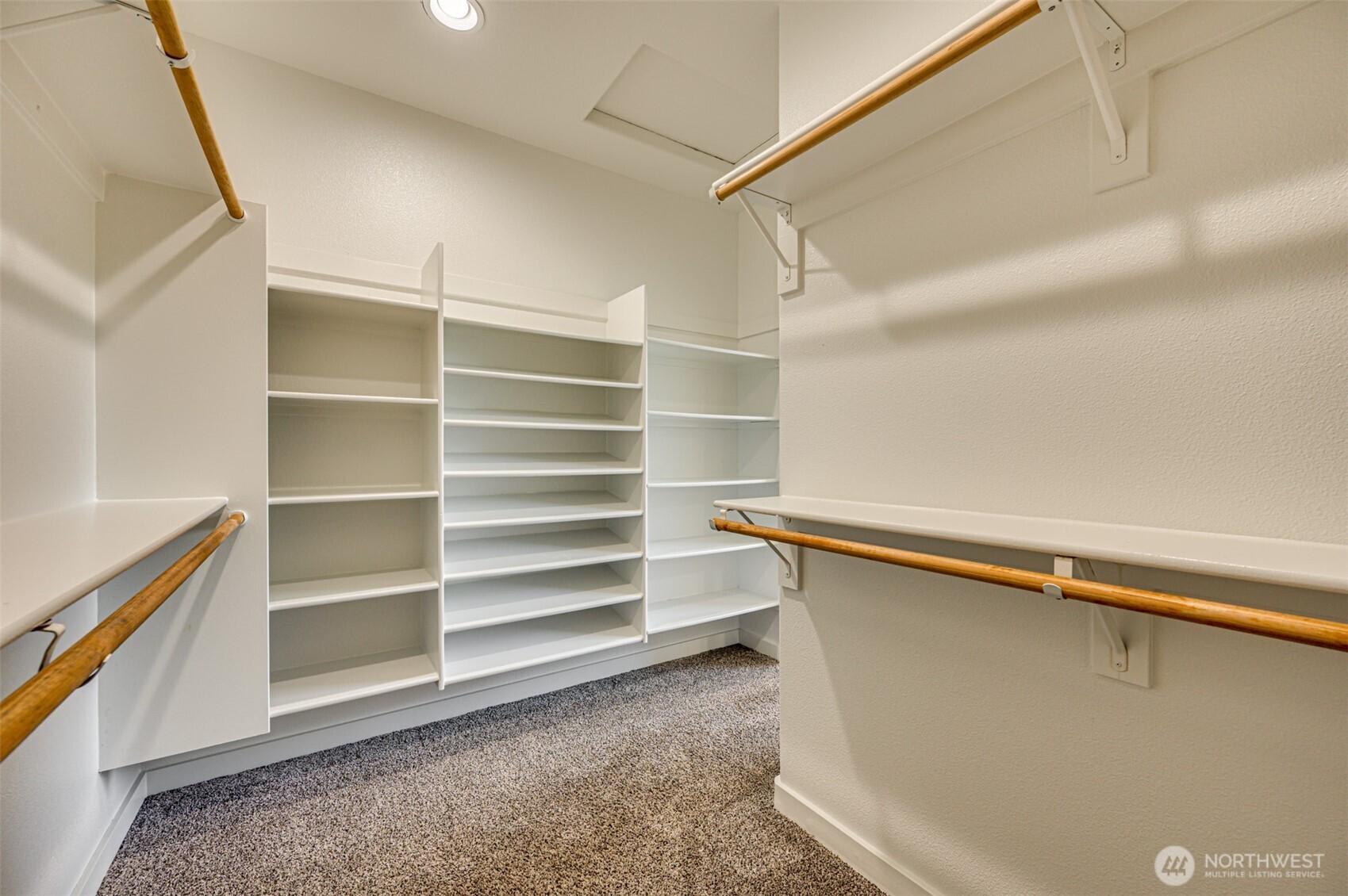 3900 NE 425th Street , Woodland, WA 98674