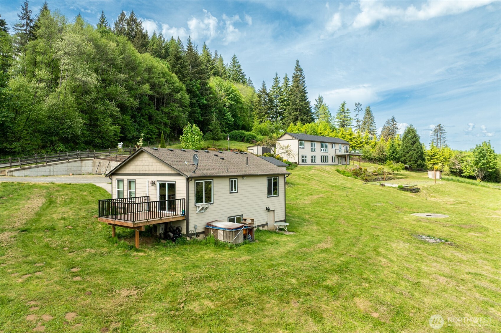 3900 NE 425th Street , Woodland, WA 98674
