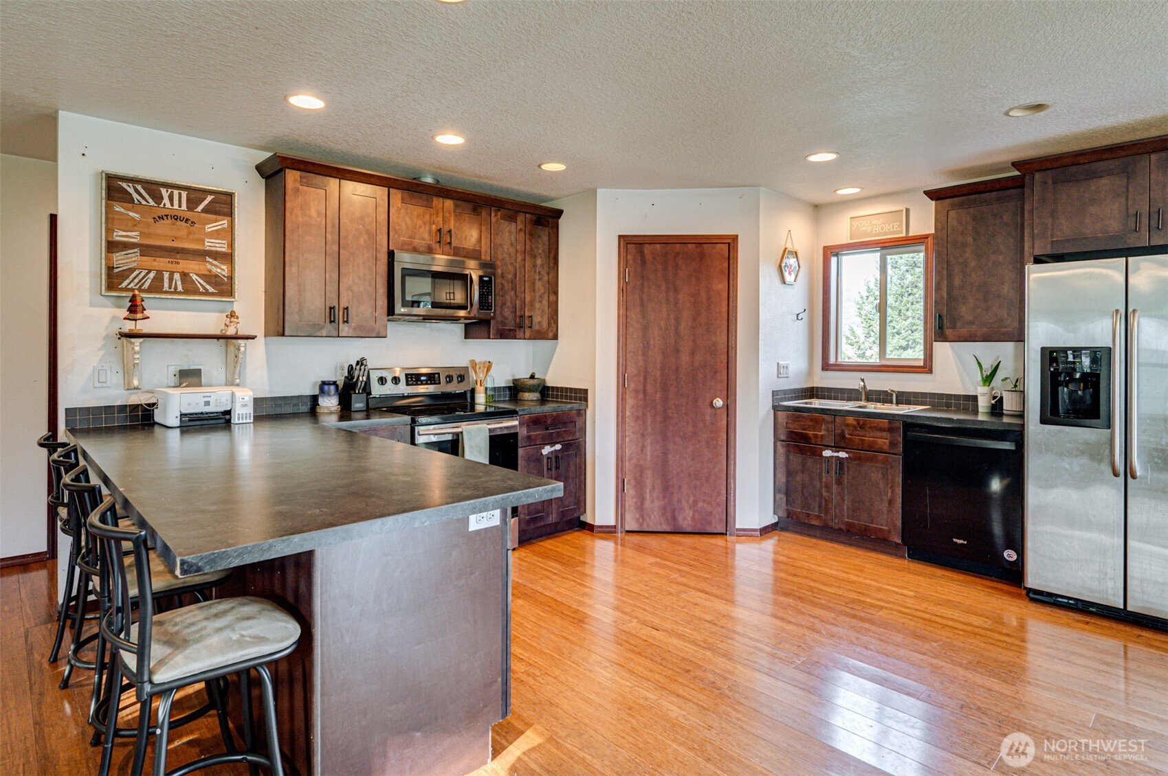 3900 NE 425th Street , Woodland, WA 98674