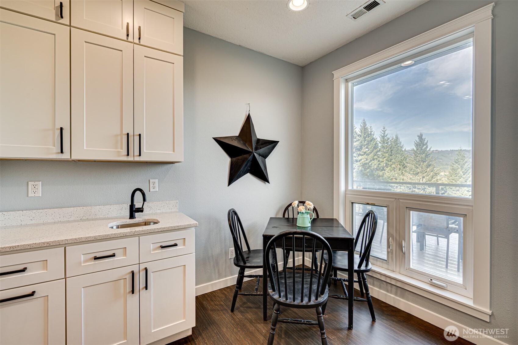 3900 NE 425th Street , Woodland, WA 98674