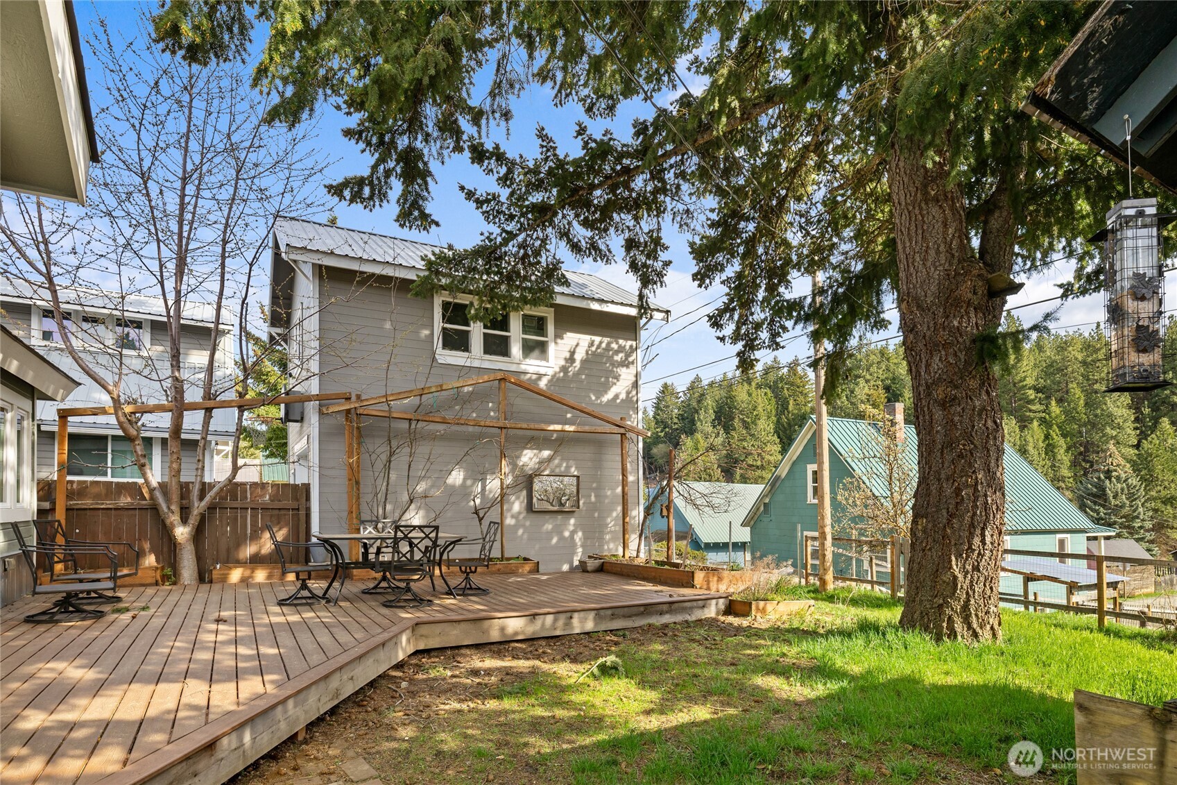 132 4th Street , Roslyn, WA 98941