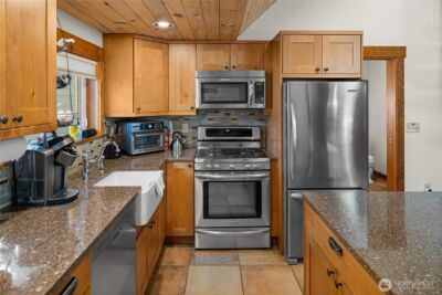 132 4th Street , Roslyn, WA 98941 - Photo 8