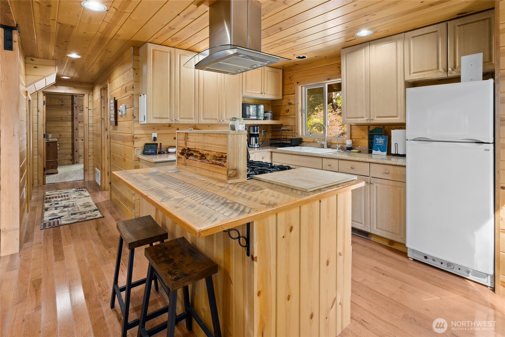 131 RR Spurs Road , Easton, WA 98925