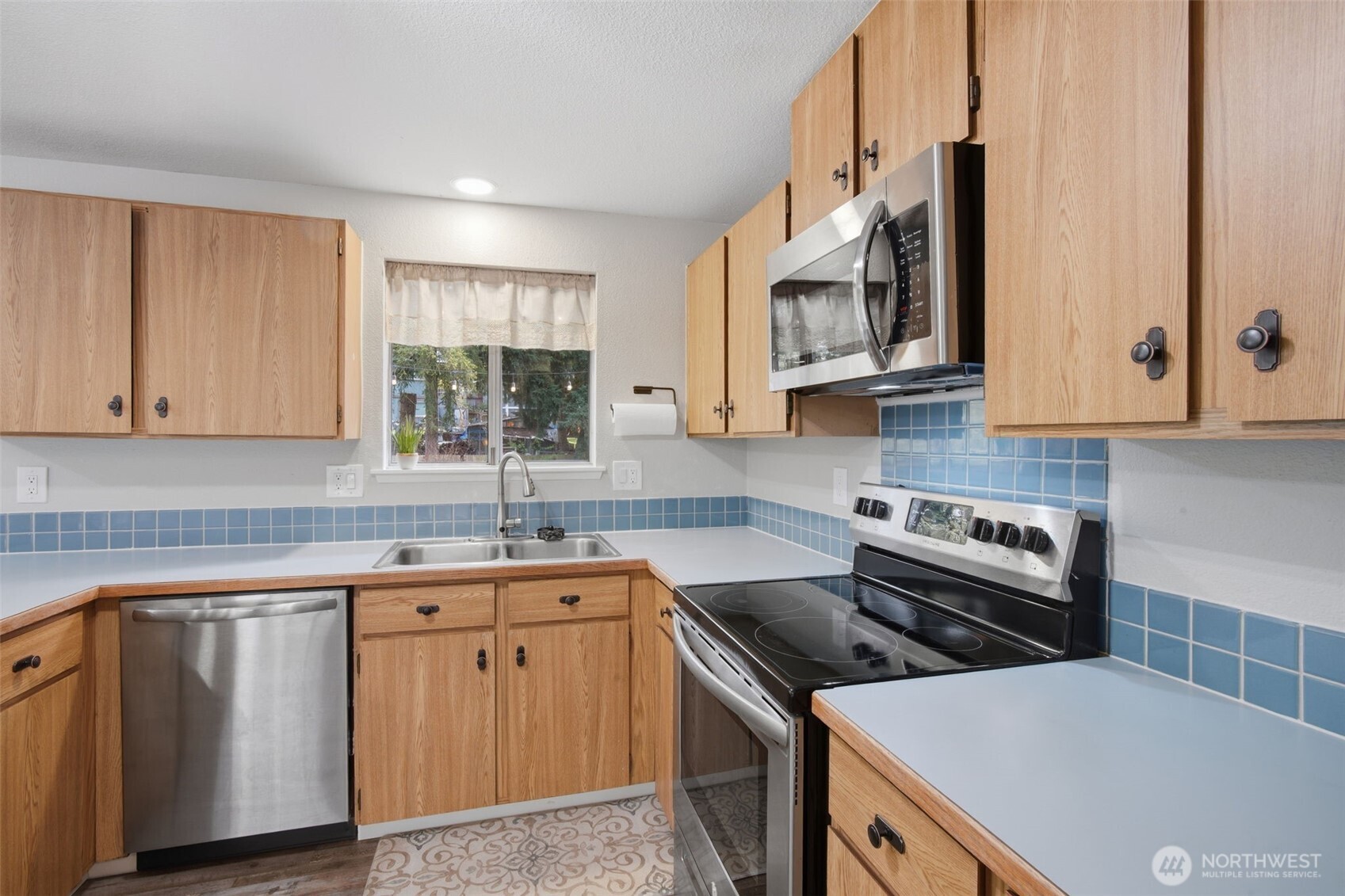 6603 163rd Street Ct E, Puyallup, WA 98375