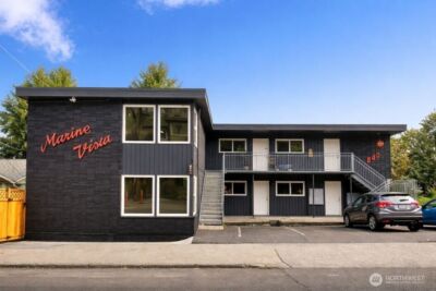 840 W Nickerson Street , Seattle, WA 98119