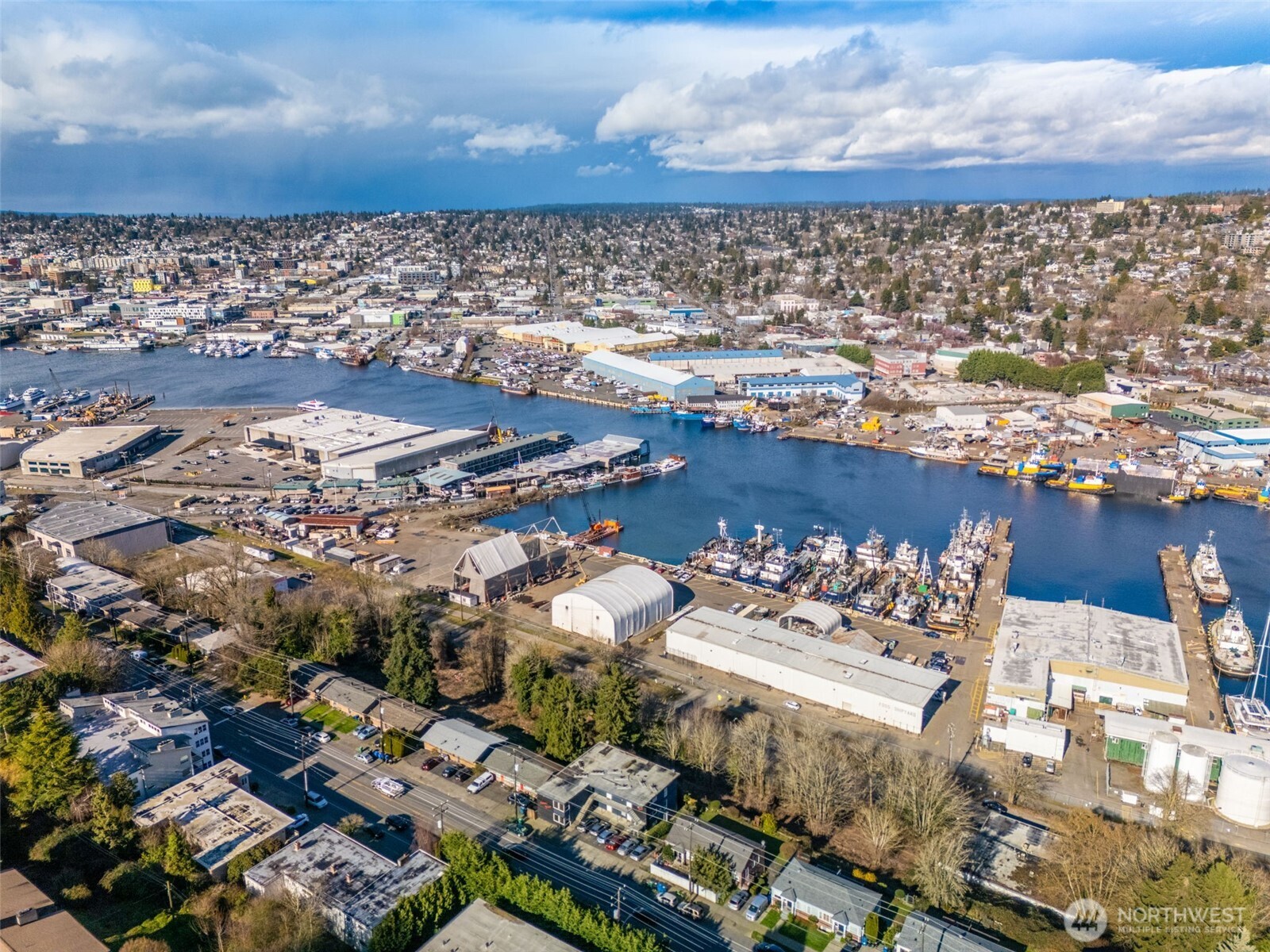 840 W Nickerson Street , Seattle, WA 98119