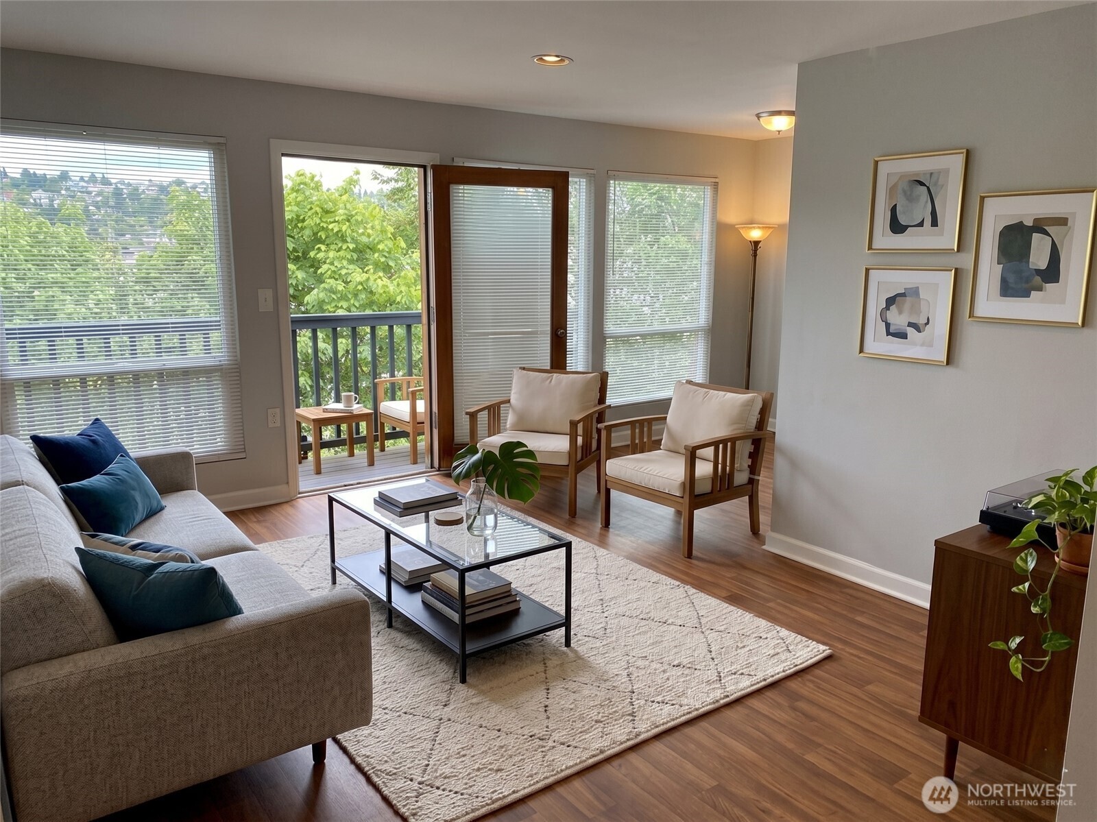840 W Nickerson Street , Seattle, WA 98119