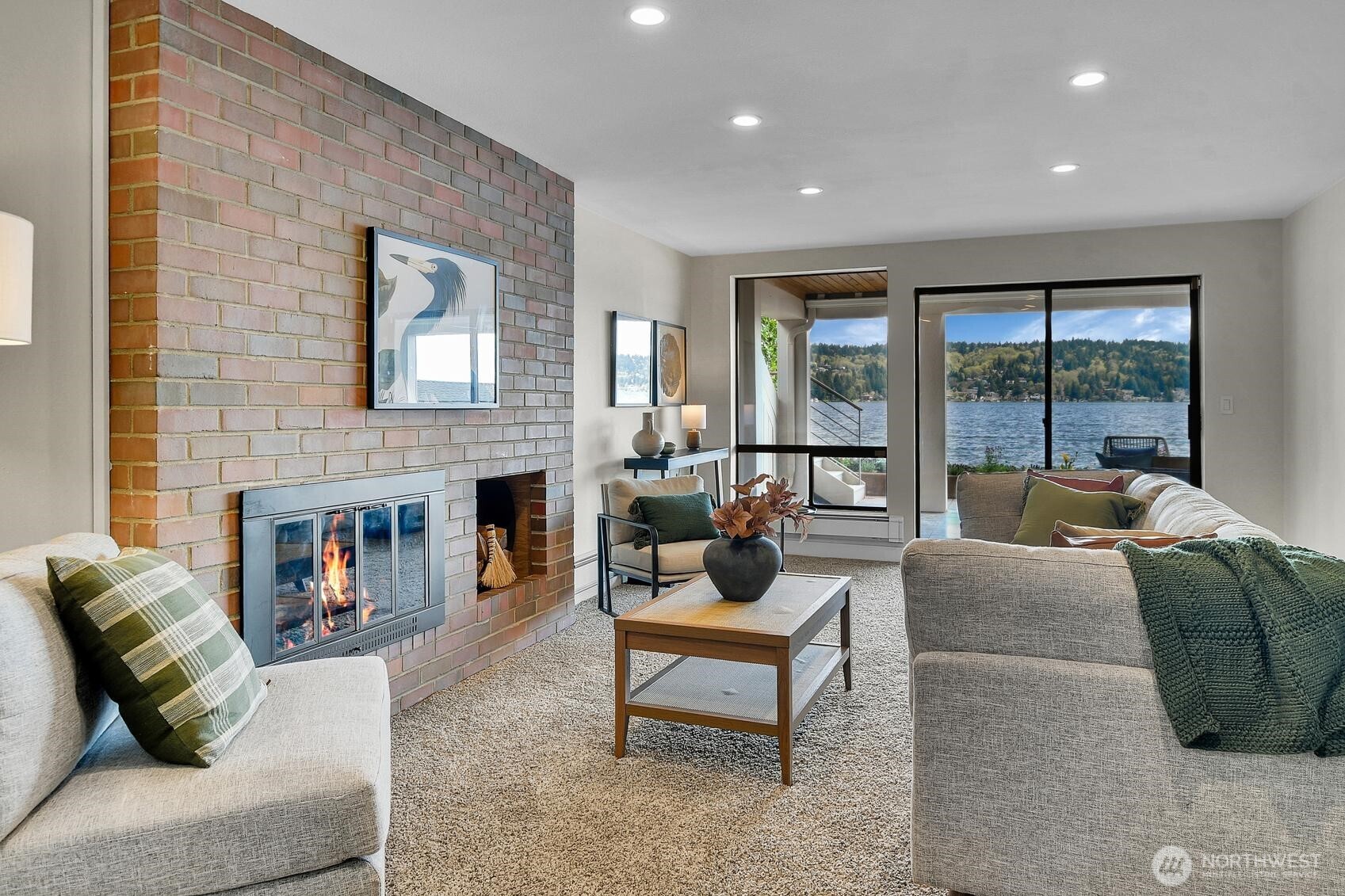 12570 Riviera Place NE, Seattle, WA 98125