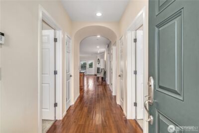 1020 1st Street #304, Snohomish, WA 98290 - Photo 4