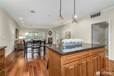 1020 1st Street #304, Snohomish, WA 98290 - Photo 9