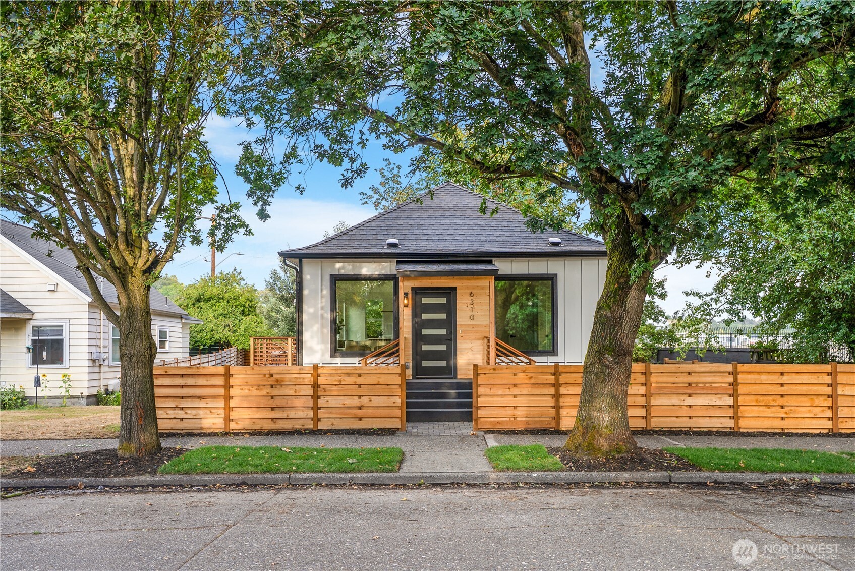 6310 S Ellis Avenue #1, Seattle, WA 98108