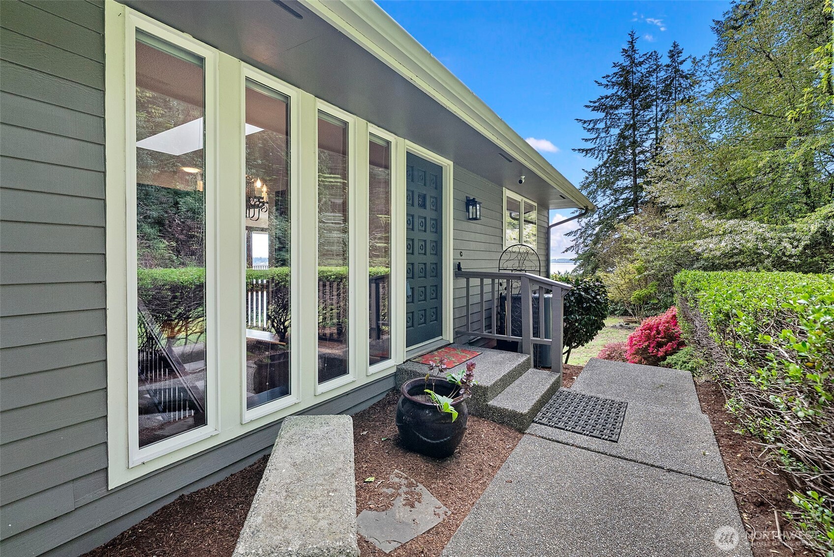 10519 Powell Dr. NW , Gig Harbor, WA 98335