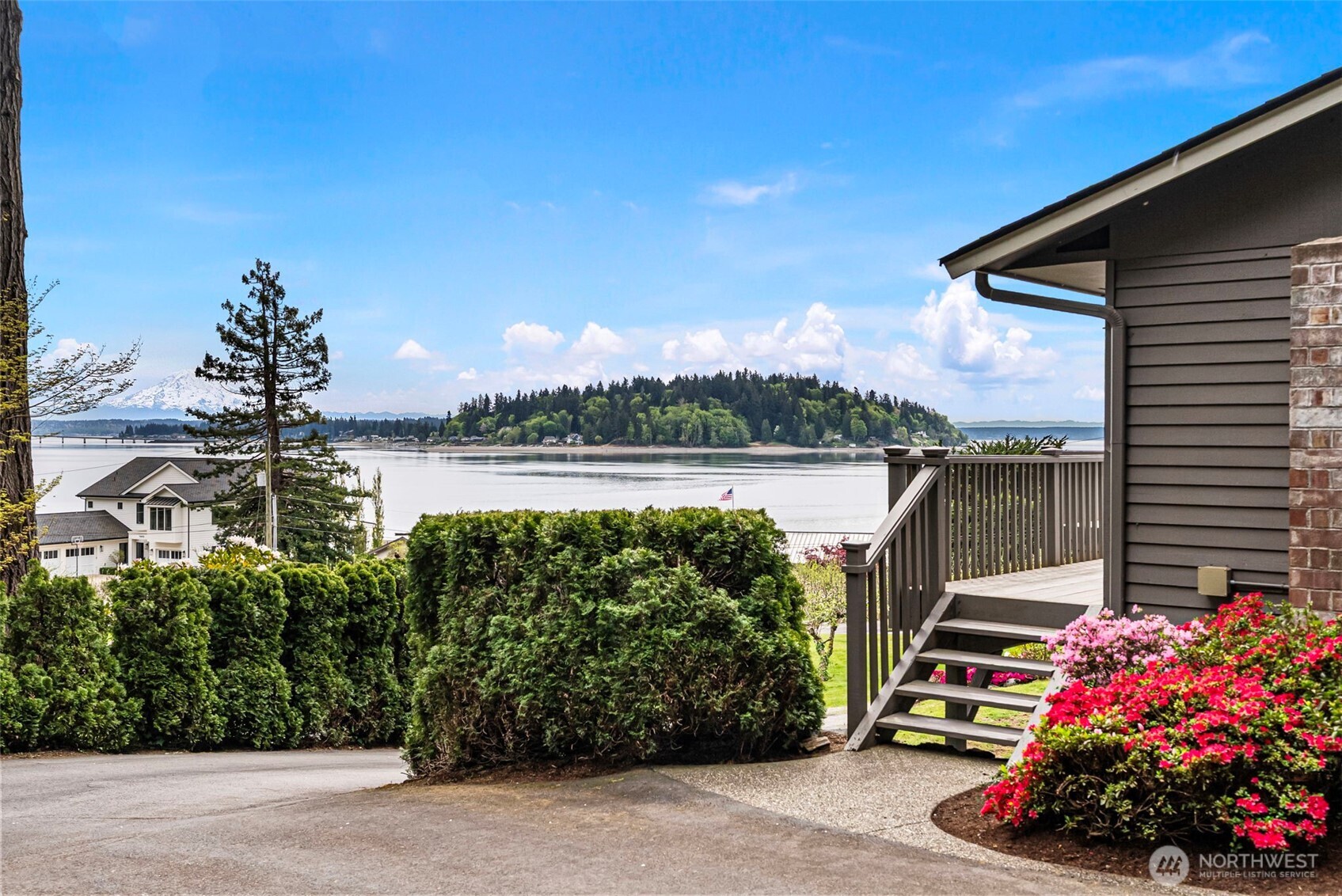10519 Powell Dr. NW , Gig Harbor, WA 98335