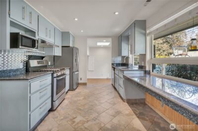 5514 Firwood Drive , Lynnwood, WA 98036 - Photo 9