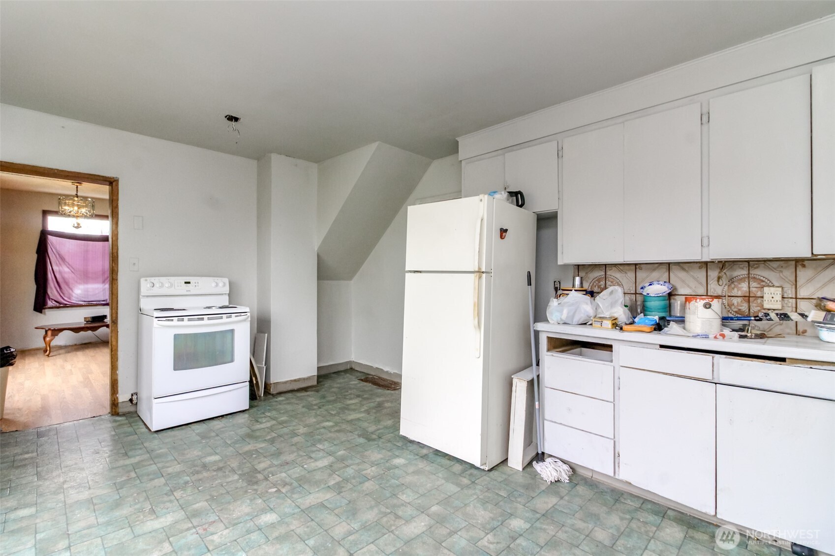 1437 E 30th Street , Tacoma, WA 98404