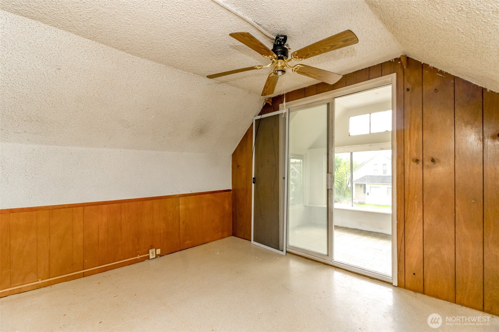 1437 E 30th Street , Tacoma, WA 98404