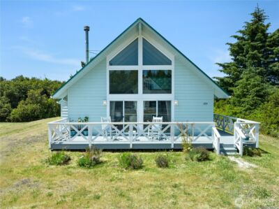 195 Ocean Shores Boulevard SW, Ocean Shores, WA 98569 - Photo 1