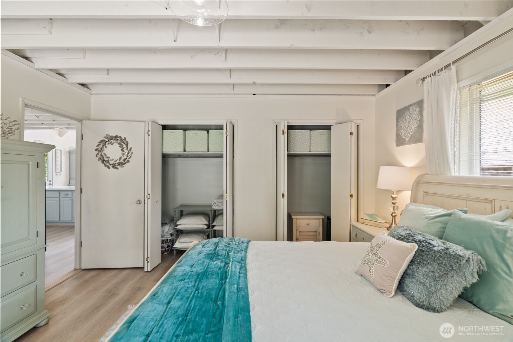 195 Ocean Shores Boulevard SW, Ocean Shores, WA 98569