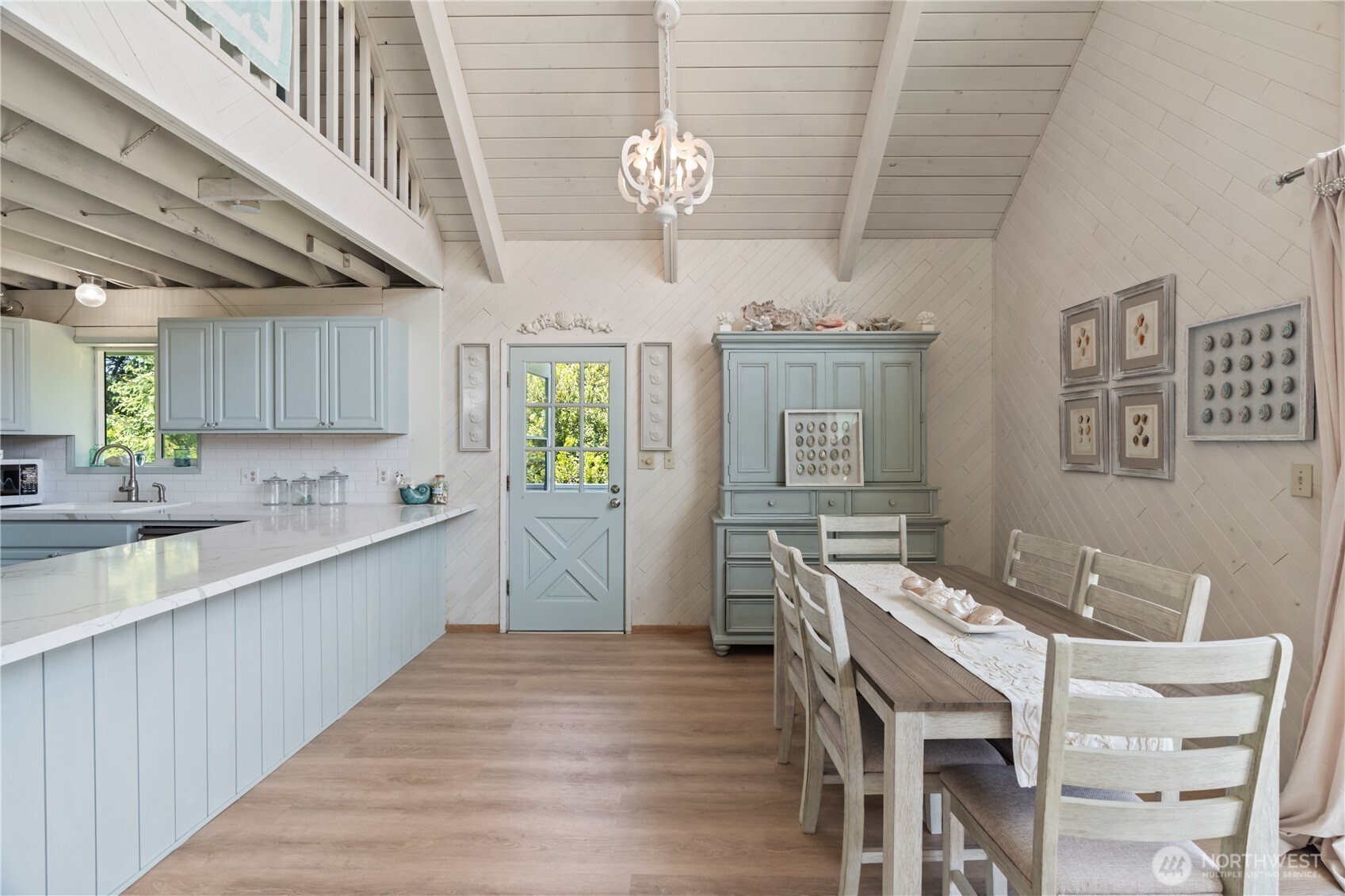 195 Ocean Shores Boulevard SW, Ocean Shores, WA 98569