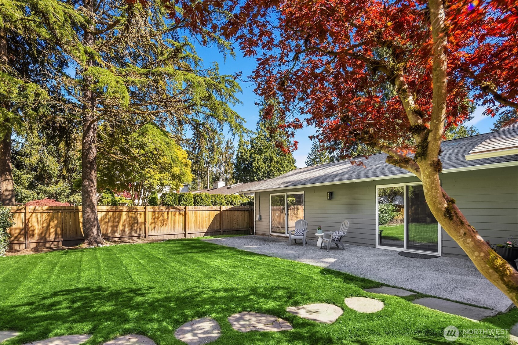 14714 NE 10th Street , Bellevue, WA 98007