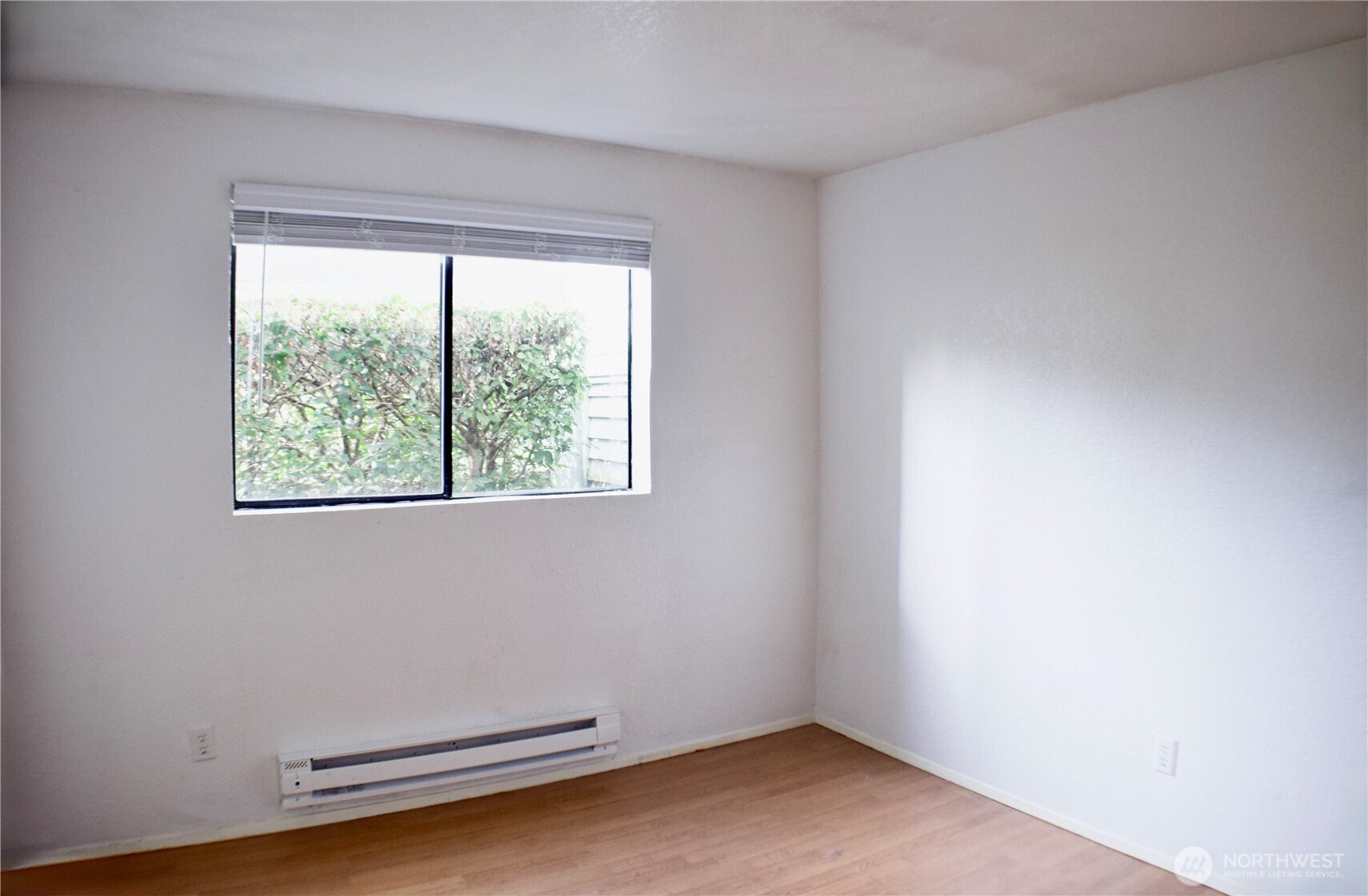 25120 98th Place S #A105, Kent, WA 98030