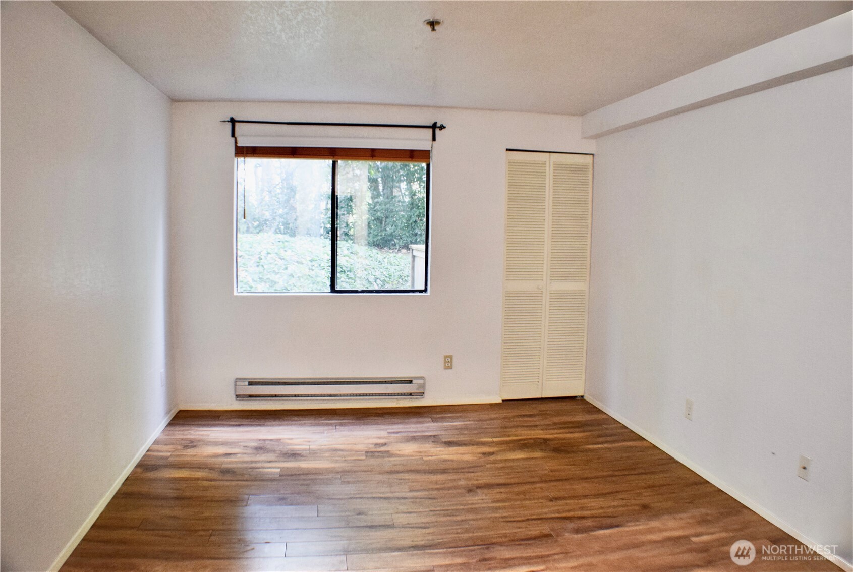 25120 98th Place S #A105, Kent, WA 98030