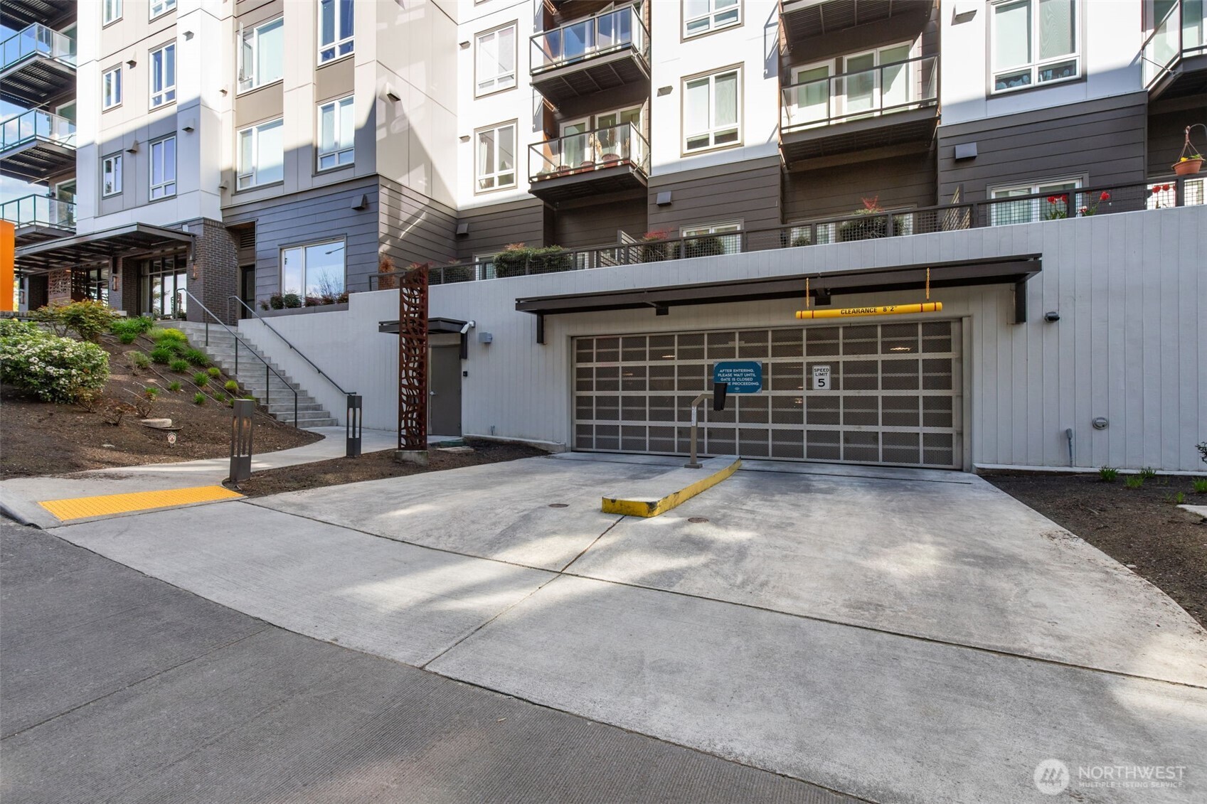 11903 NE 128th Street #505, Kirkland, WA 98034