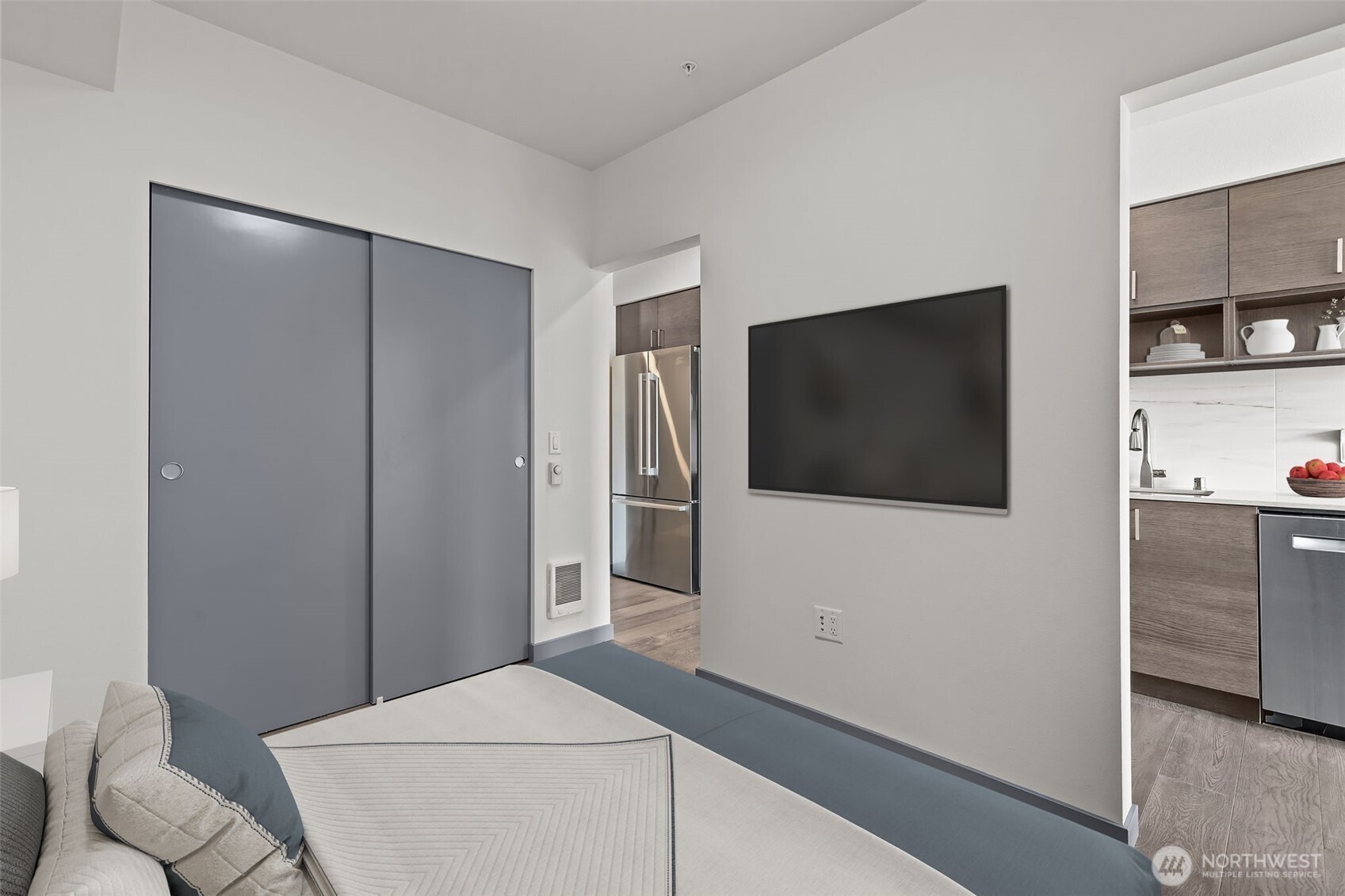 11903 NE 128th Street #505, Kirkland, WA 98034
