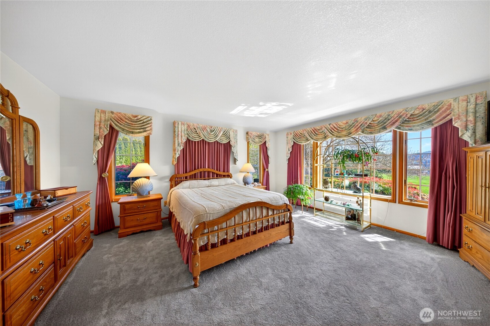 4603 S Shore Drive , Anacortes, WA 98221-9580