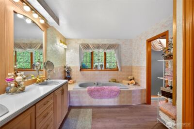 4603 S Shore Drive , Anacortes, WA 98221-9580 - Photo 25