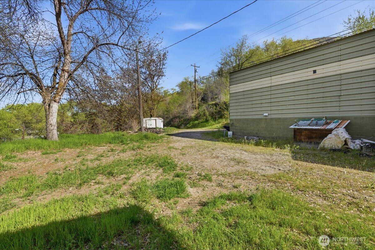 380 Elmer City Access Road , Coulee Dam, WA 99116