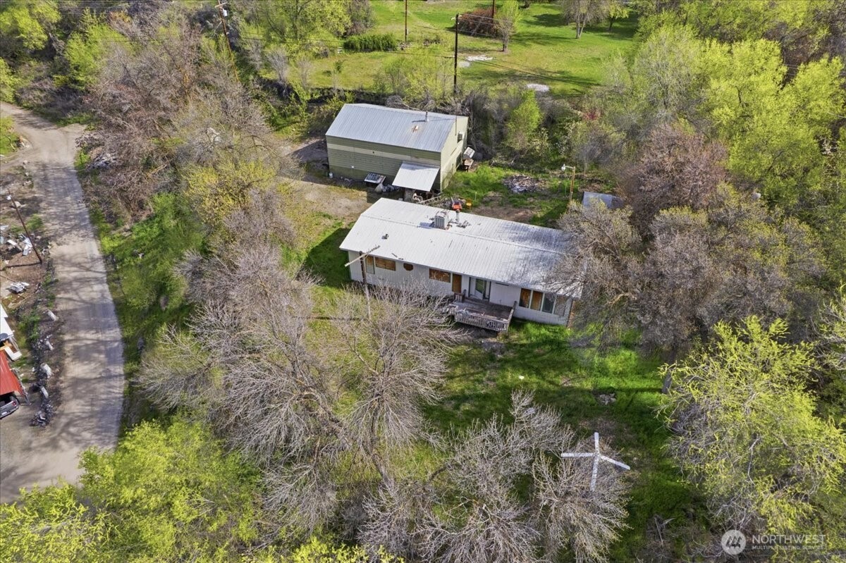 380 Elmer City Access Road , Coulee Dam, WA 99116