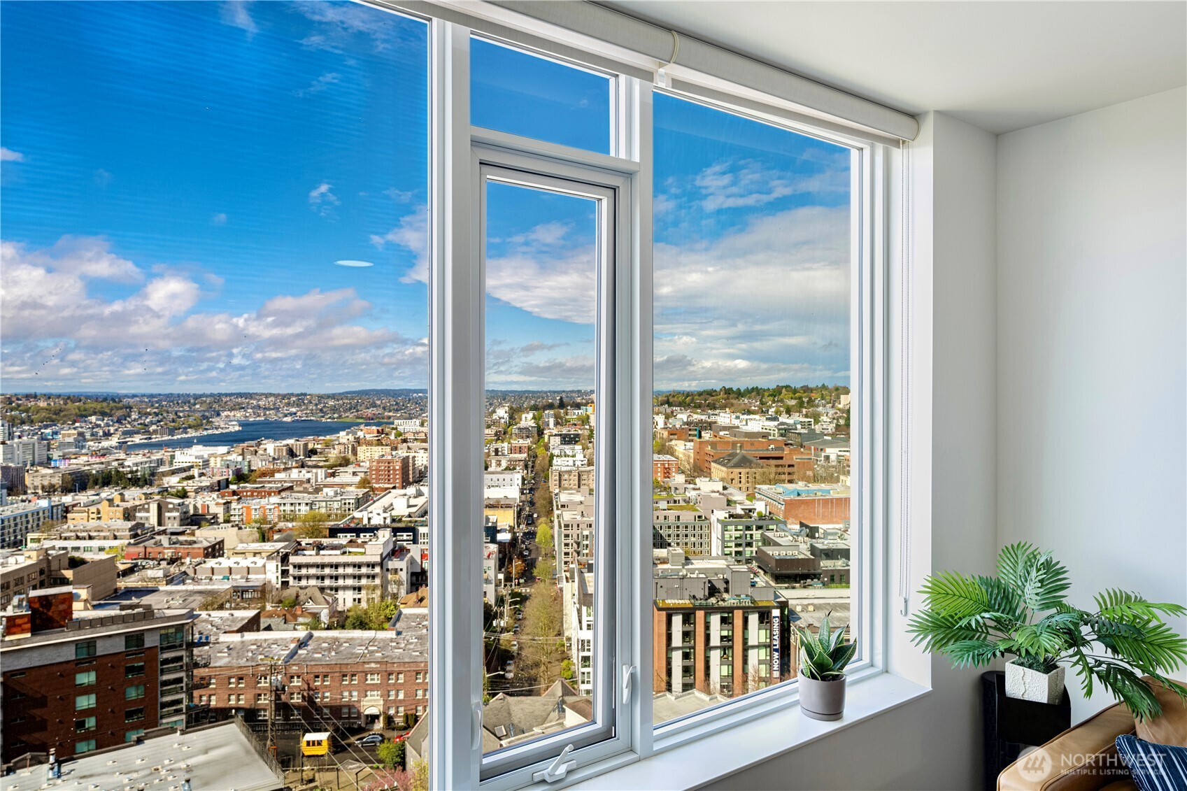 1321 Seneca Street #1708, Seattle, WA 98101