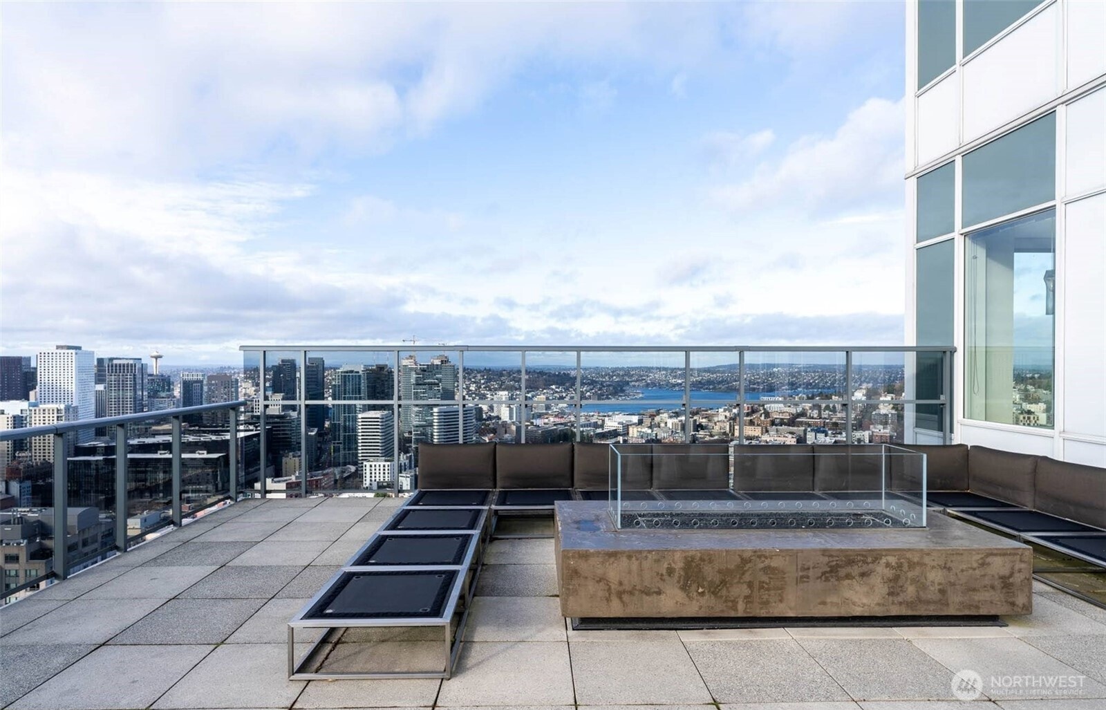 1321 Seneca Street #1708, Seattle, WA 98101