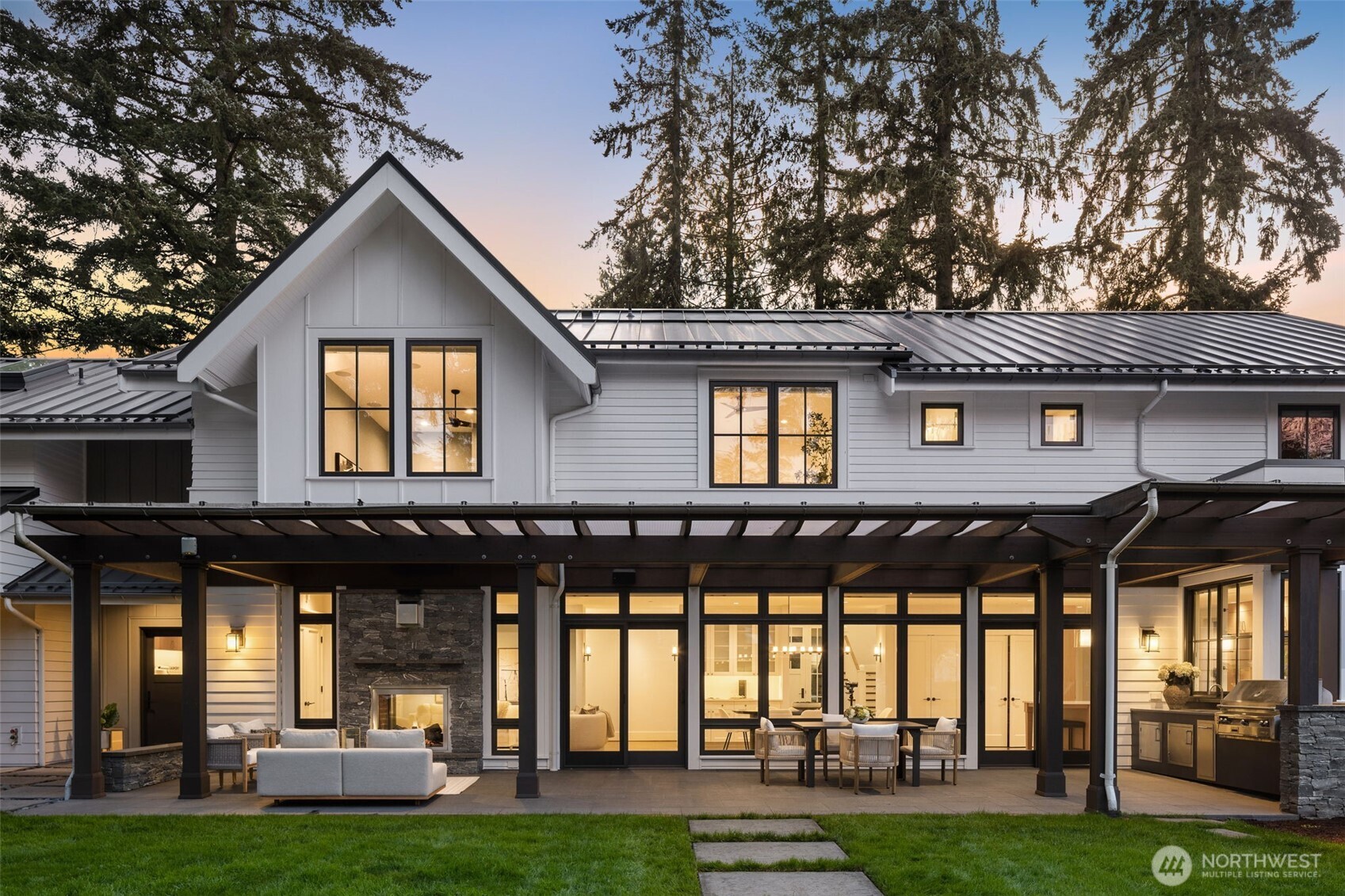 6424 126th Avenue NE, Kirkland, WA 98033