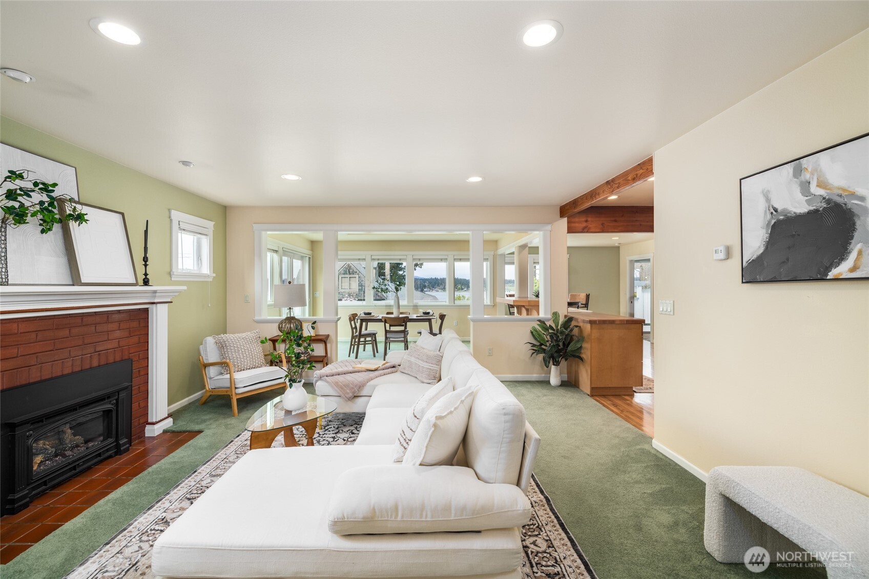 2010 9th Street , Anacortes, WA 98221