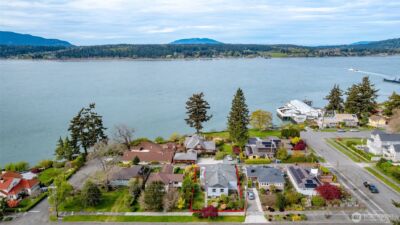 2010 9th Street , Anacortes, WA 98221 - Photo 3