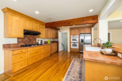 2010 9th Street , Anacortes, WA 98221 - Photo 24