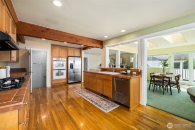 2010 9th Street , Anacortes, WA 98221 - Photo 26